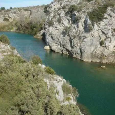 Le Chai De Carles, Linge De Maison Inclus Nyaraló *